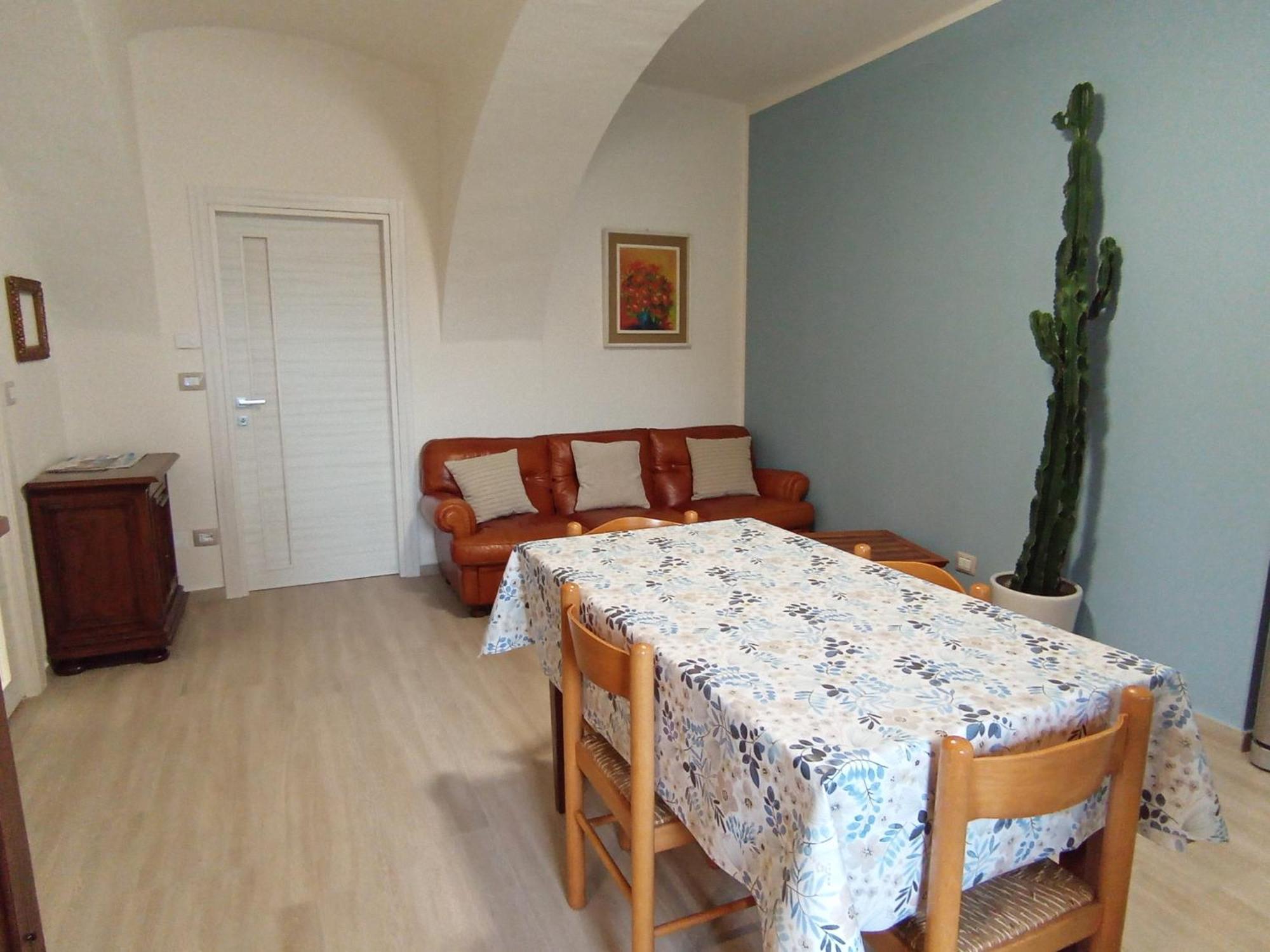 La Casa Di Abe - Cuneo Kültér fotó