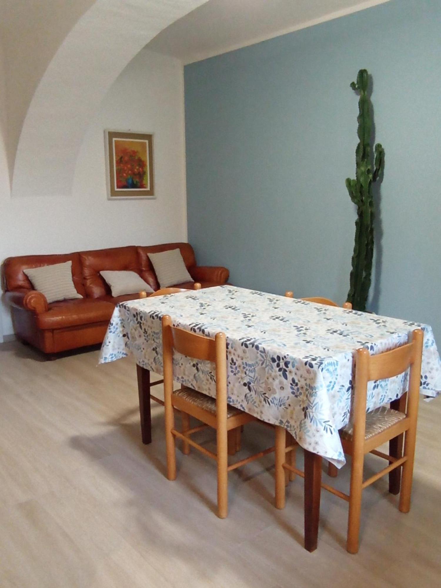 La Casa Di Abe - Cuneo Kültér fotó